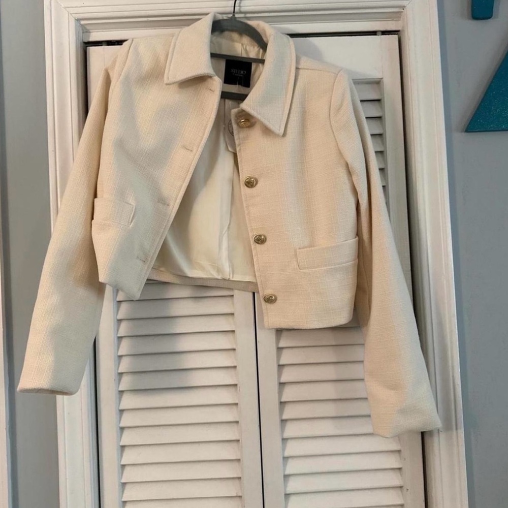 Cream Cropped Jacket